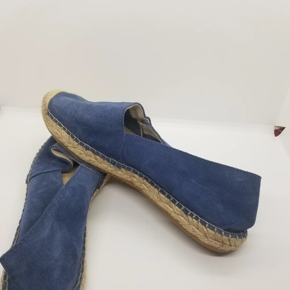 Fabiolas blue suede espadrille flat loafers EU 38